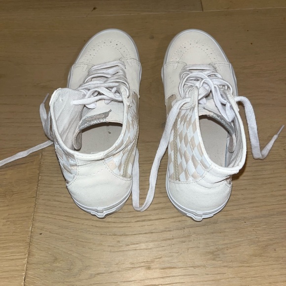 High top Vans NWOT - Picture 3 of 6